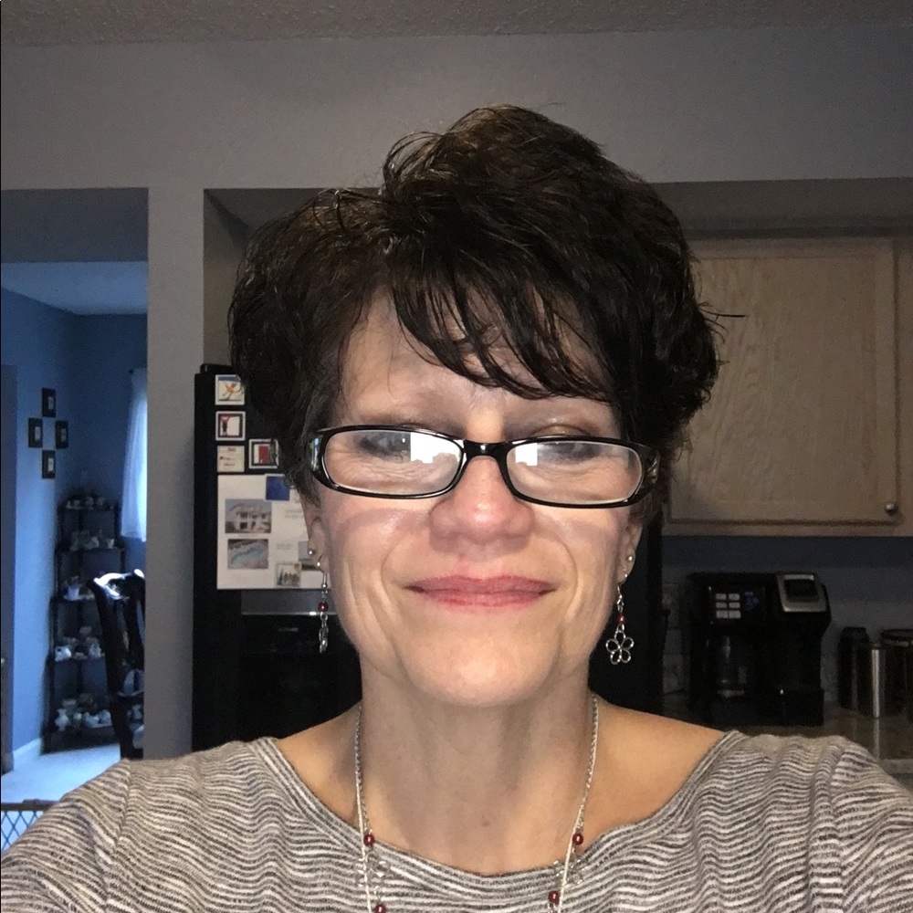 Meet your Posher, Sally